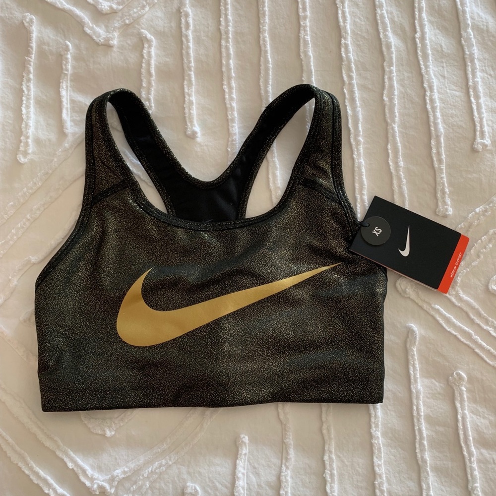nike sports bra